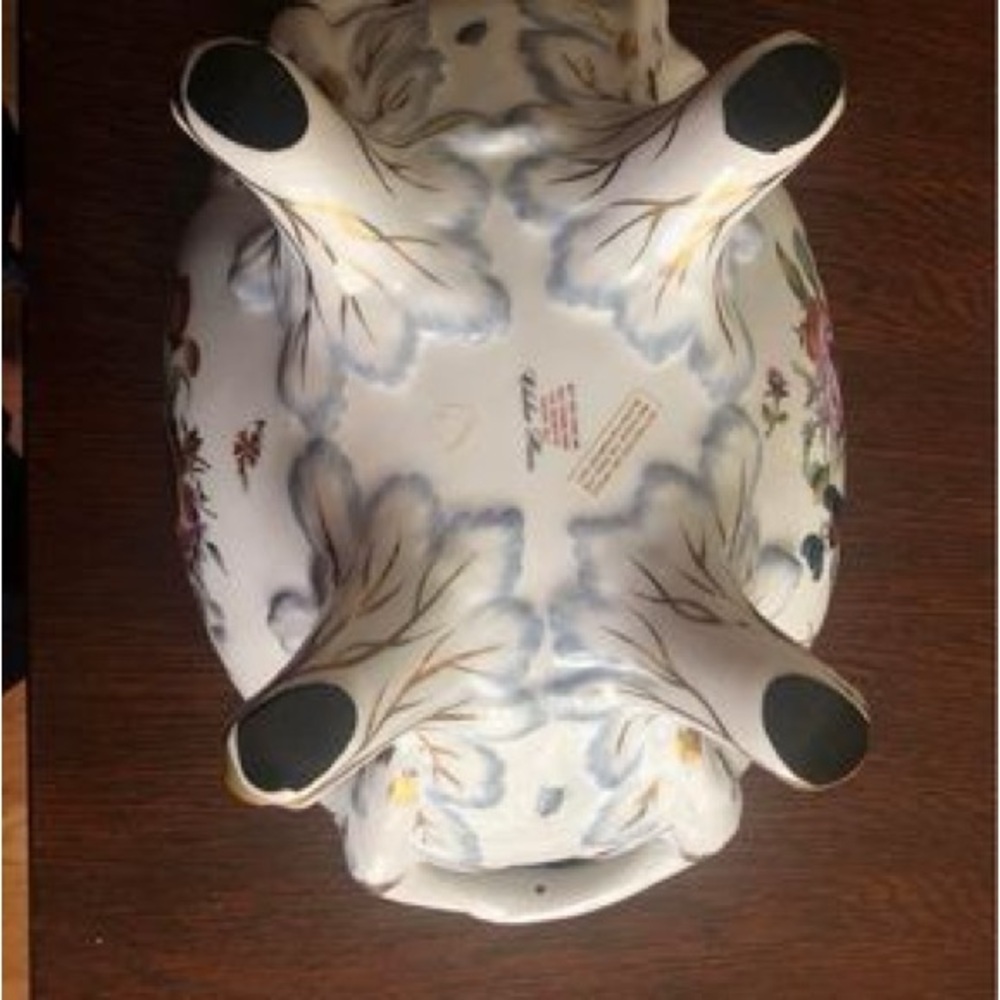 Chelsea House Decorative Tureen